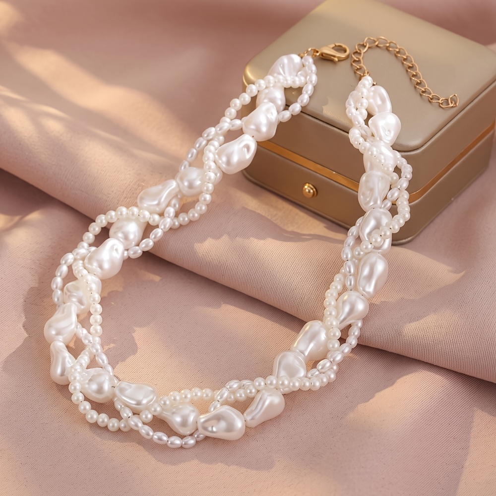 Women's Bohemian Irregular Baroque Imitation Pearl Neck Chain